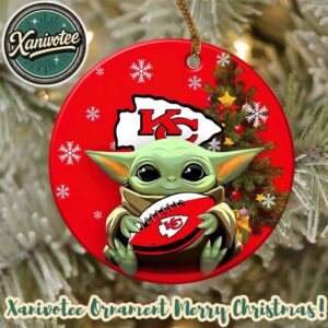 Kansas City Chiefs x Baby Yoda NFL Xmas 2025 Personalized Holiday Ornament