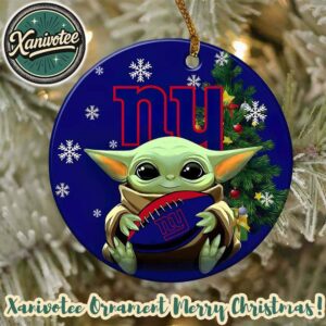 New York Giants x Baby Yoda NFL Xmas 2025 Personalized Holiday Ornament